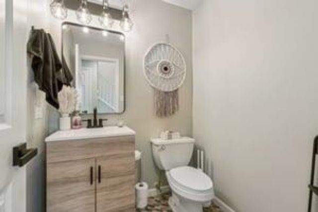 8445 Jennifer Court, St. John, IN 46373