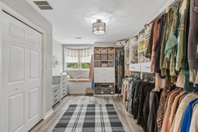 8445 Jennifer Court, St. John, IN 46373