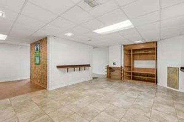 8445 Jennifer Court, St. John, IN 46373