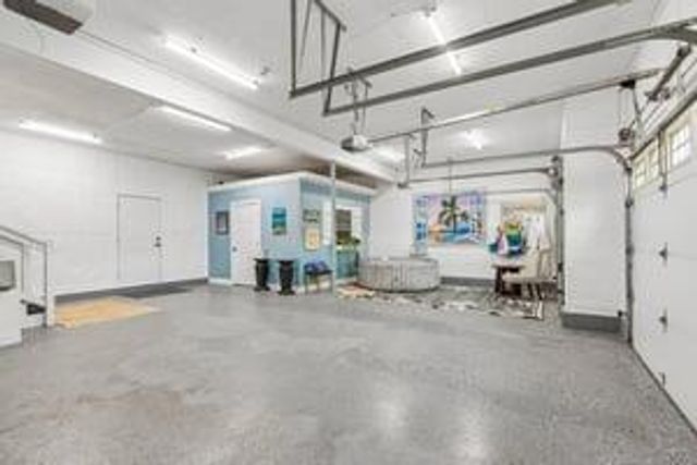 8445 Jennifer Court, St. John, IN 46373