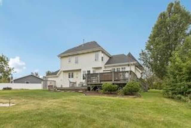 8445 Jennifer Court, St. John, IN 46373