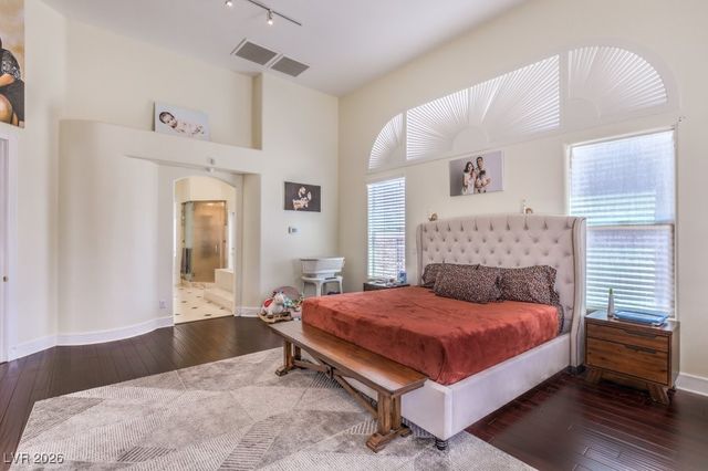 7025 North Eula Street, Las Vegas, NV 89149