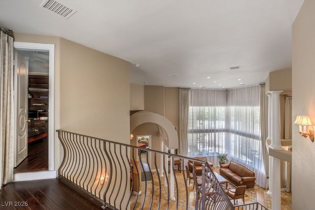 7025 North Eula Street, Las Vegas, NV 89149