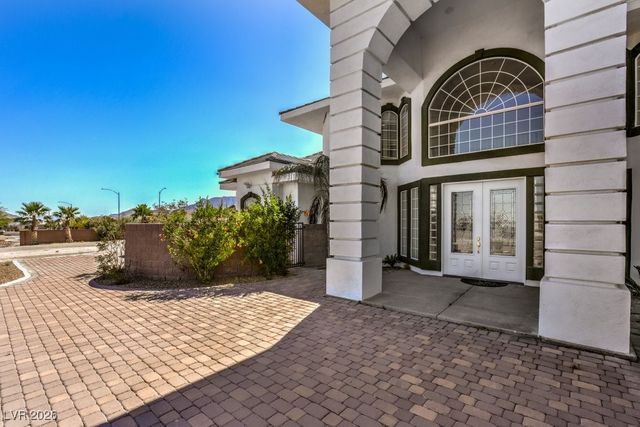 7025 North Eula Street, Las Vegas, NV 89149