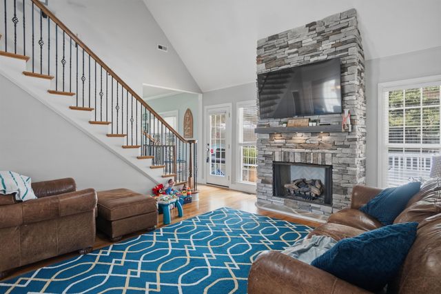 822 Tapestry Court, Boiling Springs, SC 29316