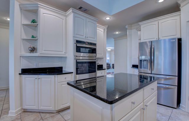128 Mountain Valley Dr., Maumelle, AR 72113