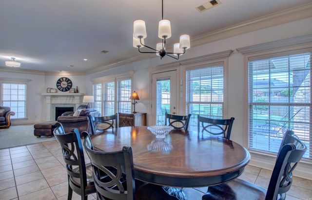 128 Mountain Valley Dr., Maumelle, AR 72113