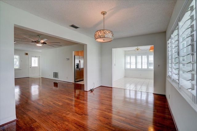 2198 SW 12th Avenue, Boynton Beach, FL 33426