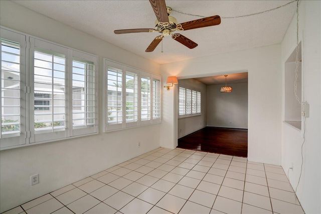 2198 SW 12th Avenue, Boynton Beach, FL 33426
