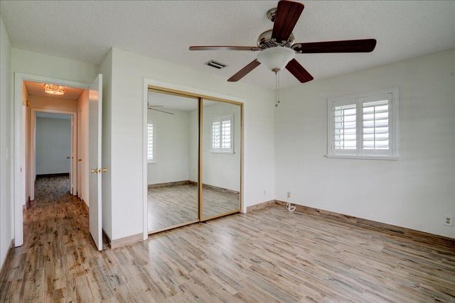 2198 SW 12th Avenue, Boynton Beach, FL 33426