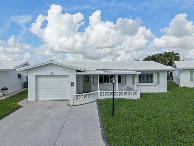 2198 SW 12th Avenue, Boynton Beach, FL 33426