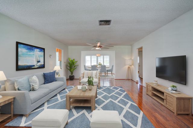 2198 SW 12th Avenue, Boynton Beach, FL 33426