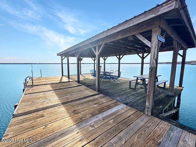 122 Live Oak Circle, Lake Waccamaw, NC 28450