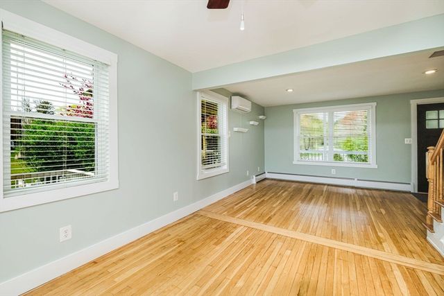 323 Warhurst Ave, Swansea, MA 02777