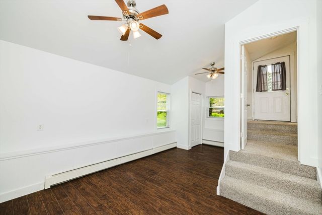 323 Warhurst Ave, Swansea, MA 02777