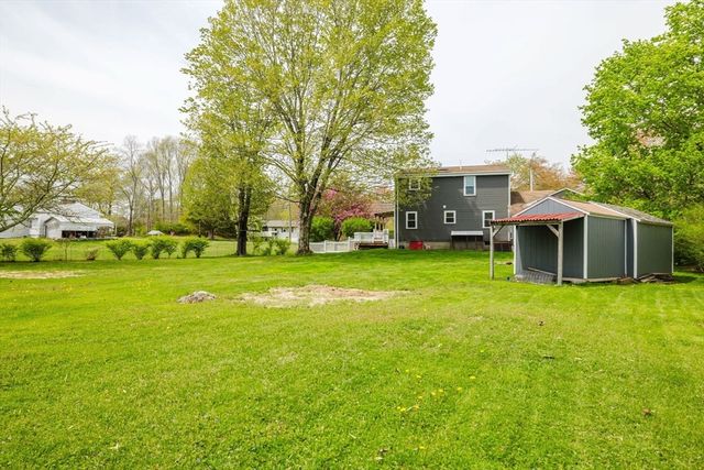 323 Warhurst Ave, Swansea, MA 02777
