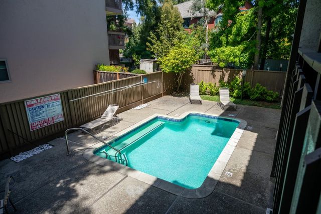 101 2nd Street 2, Los Altos, CA 94022