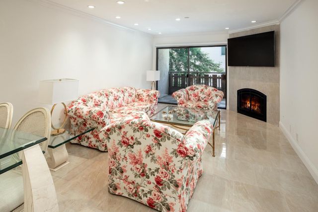 101 2nd Street 2, Los Altos, CA 94022