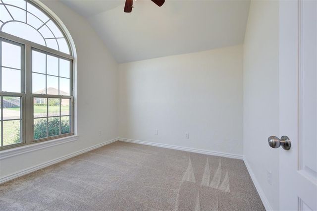 439 NE 20th Street, Newcastle, OK 73065