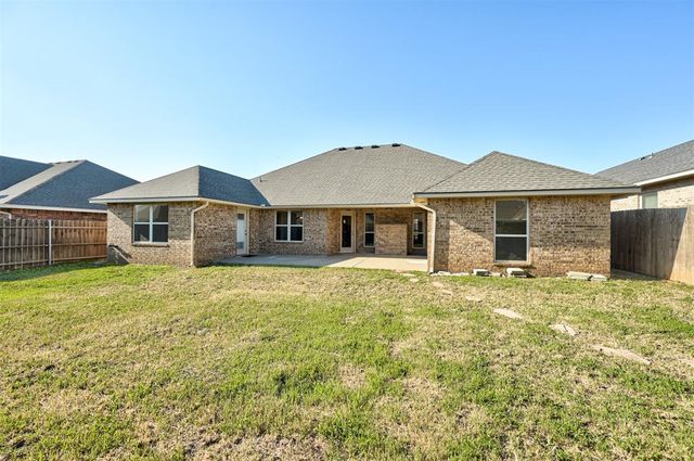 439 NE 20th Street, Newcastle, OK 73065