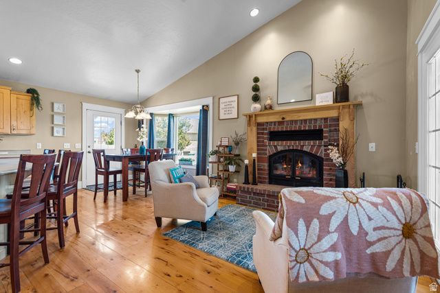 1133 S BRIDGECREEK LN, Layton, UT 84041