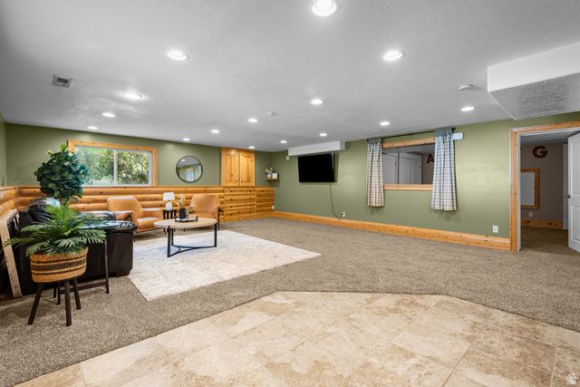 1133 S BRIDGECREEK LN, Layton, UT 84041
