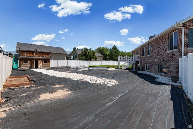 1133 S BRIDGECREEK LN, Layton, UT 84041