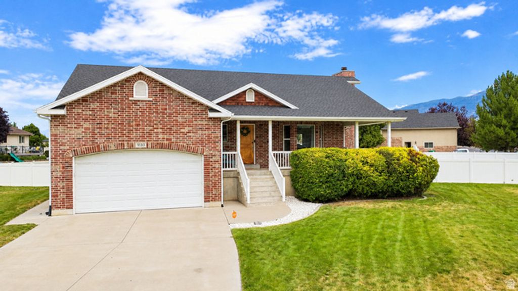 1133 S BRIDGECREEK LN, Layton, UT 84041