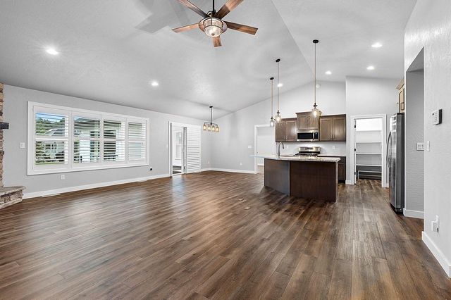 1625 DRUSILLAS WAY, Green Bay, WI 54313