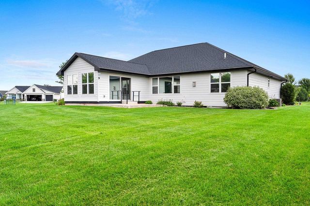 1625 DRUSILLAS WAY, Green Bay, WI 54313