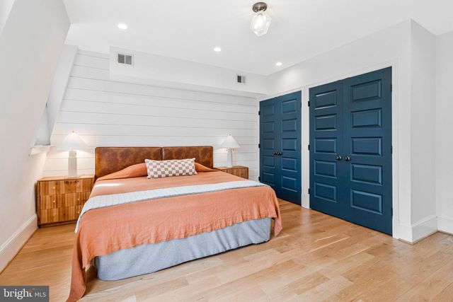 822 5TH ST NE, Washington, DC 20002