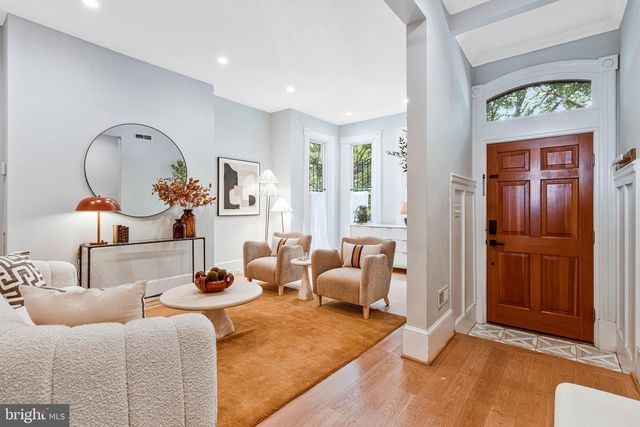 822 5TH ST NE, Washington, DC 20002