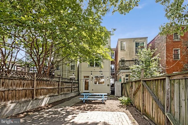 822 5TH ST NE, Washington, DC 20002