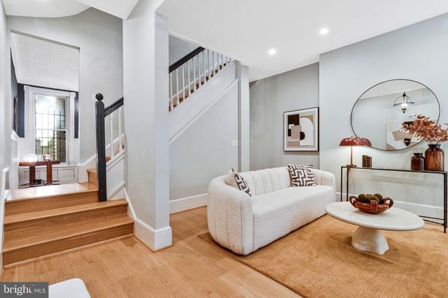 822 5TH ST NE, Washington, DC 20002