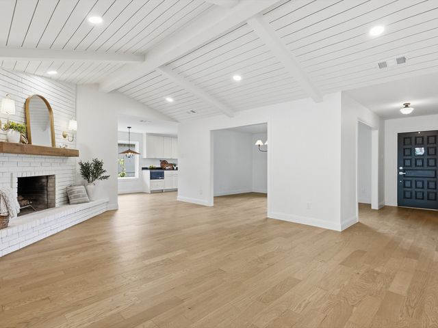 8630 Mediterranean Drive, Dallas, TX 75238