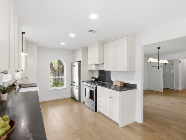 8630 Mediterranean Drive, Dallas, TX 75238