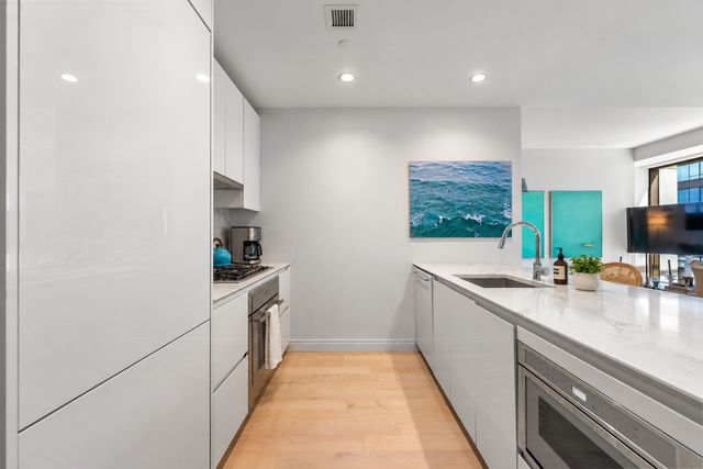 133 Seaport Boulevard 1215, Boston, MA 02210