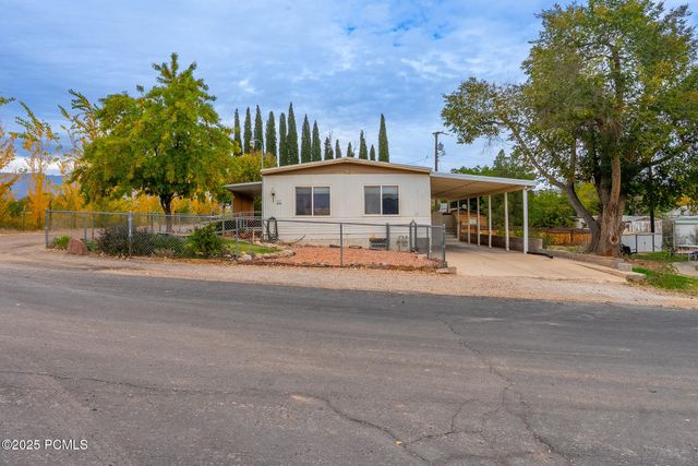 230 W 300 North, La Verkin, UT 84745