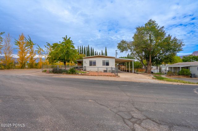 230 W 300 North, La Verkin, UT 84745