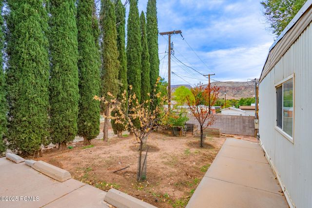 230 W 300 North, La Verkin, UT 84745