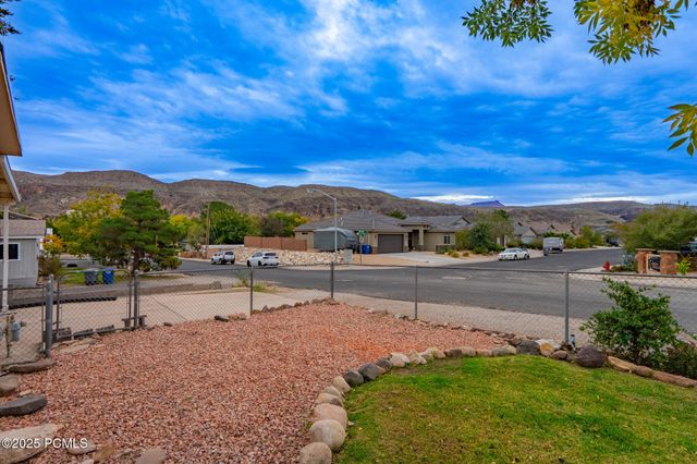 230 W 300 North, La Verkin, UT 84745