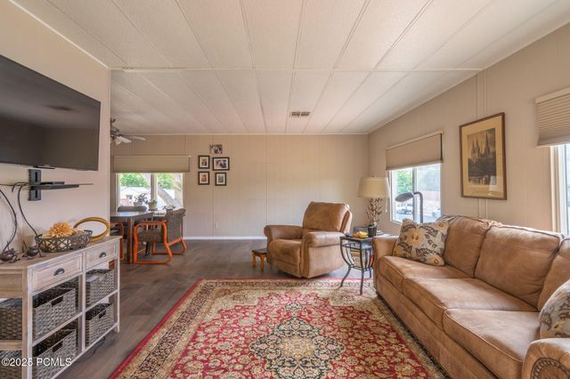 230 W 300 North, La Verkin, UT 84745