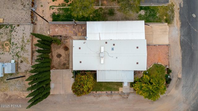 230 W 300 North, La Verkin, UT 84745