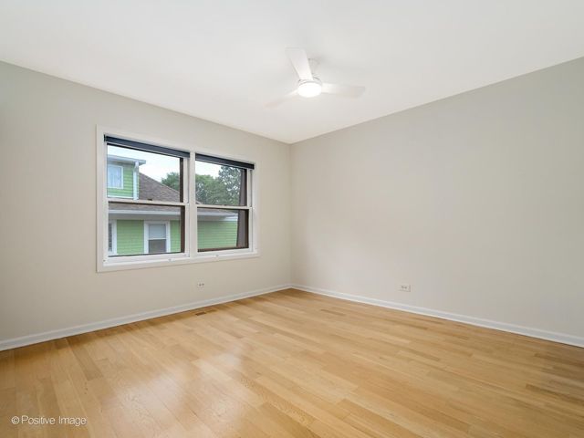 1454 Glencoe Avenue, Highland Park, IL 60035