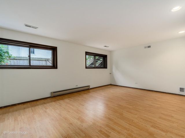 1454 Glencoe Avenue, Highland Park, IL 60035