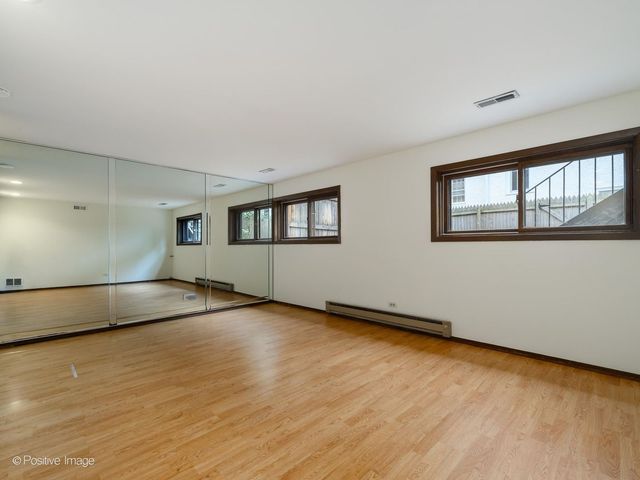 1454 Glencoe Avenue, Highland Park, IL 60035