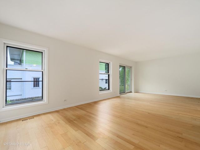 1454 Glencoe Avenue, Highland Park, IL 60035