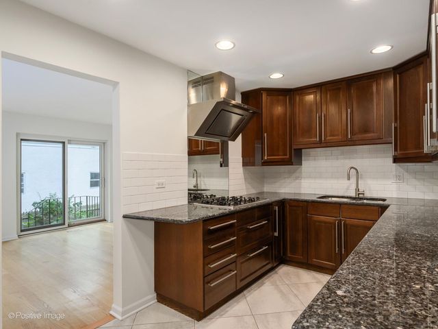 1454 Glencoe Avenue, Highland Park, IL 60035