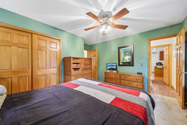 109 Weaver Drive, Cary, IL 60013