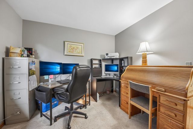 109 Weaver Drive, Cary, IL 60013